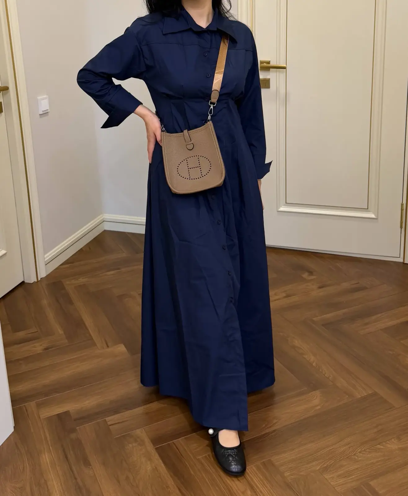 Taupe rangli crossbody sumka — 4 / 5