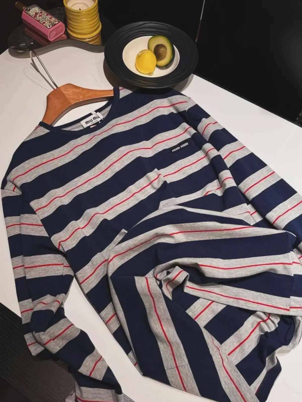 Chiziqli oversize longsliv — 2 / 3